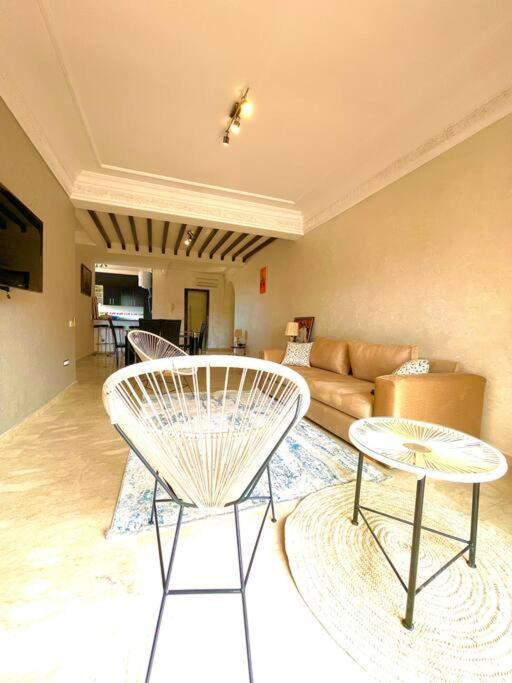 Appartement Au Centre Ville มาร์ราเกช ภายนอก รูปภาพ